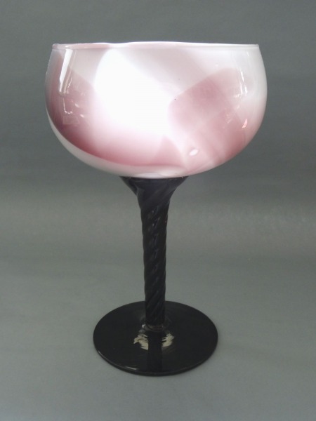 Glass vase on the leg h 25 cm