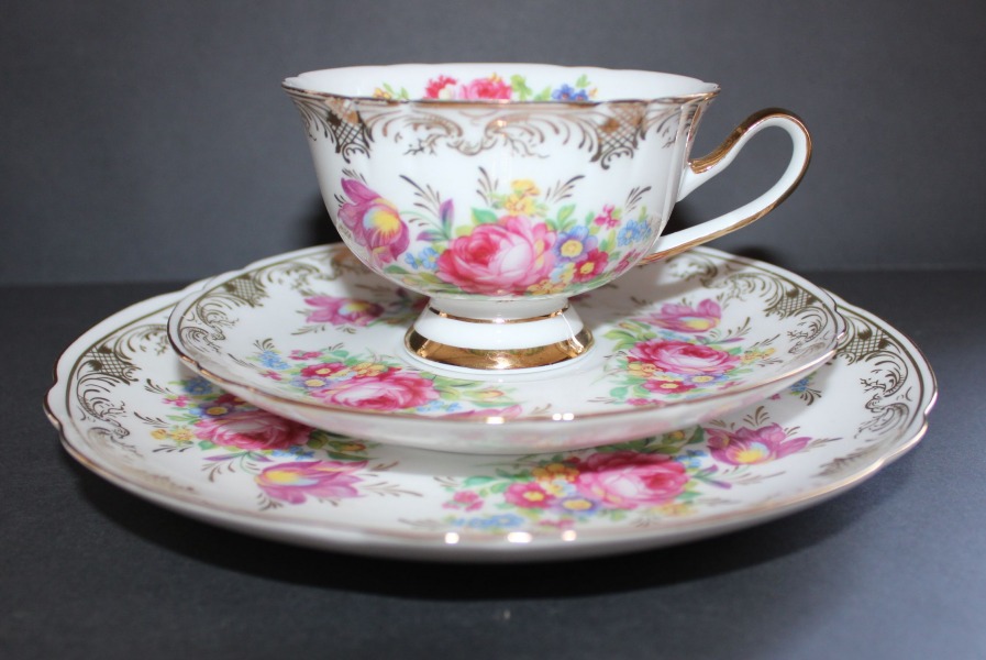 Cup/2 saucers, porcelain, Bavaria