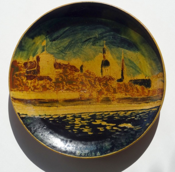 Keramikas šķīvis Rīga