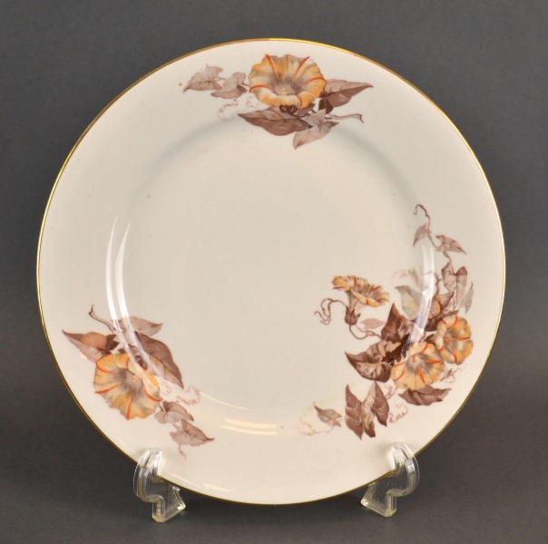 Lunch plate. Kuznecovs, Latvia. Porcelain. D 20 cm