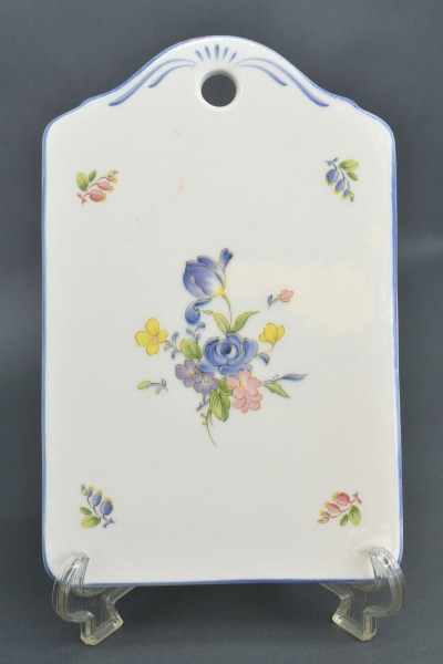 Досечка для сыра. Синие цветы. Фарфор. Без марки