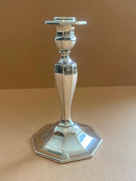 Sudraba svečturis, 830.prove. 177.gr