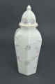 Vase with lid, porcelain, Bone China, England, h 24 cm