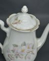 Фарфоровый кофейник KPM с яблоневыми цветами. 23х24 см.