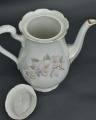 Фарфоровый кофейник KPM с яблоневыми цветами. 23х24 см.