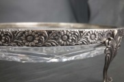 Хрустальное сервировочное блюдо с серебряной отделкой