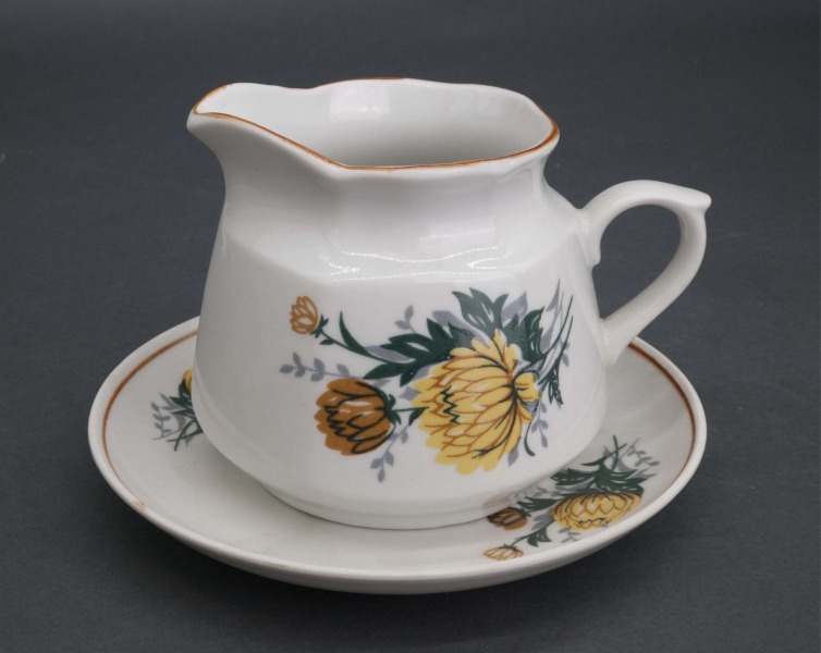 Кремовая миска из фарфора RPF