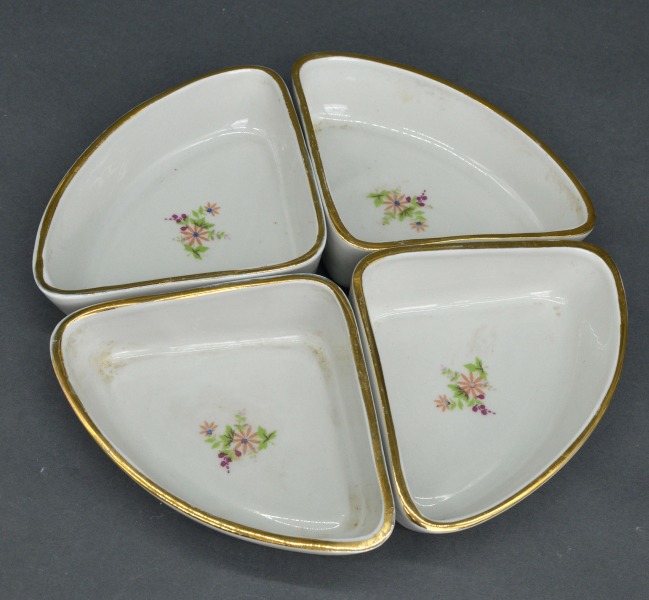 Фарфоровые сервировочные блюда RPR Riga. Диаметр 24 см.