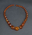 Формованные янтарные бусины. Винтаж. Латвия. 74,25 г.
