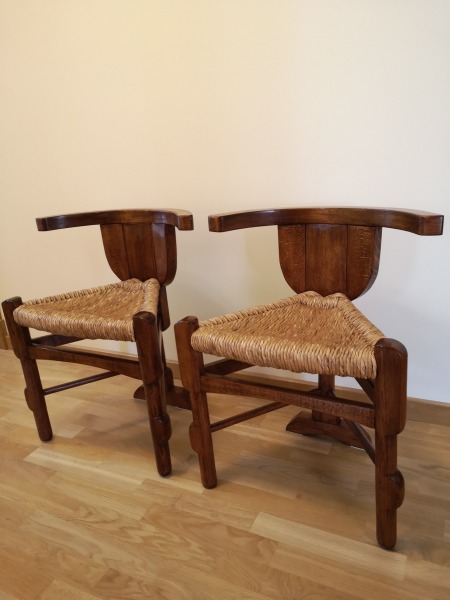 Pair of tripod chairs by Bernhard Hoetger, Germany 1920s.