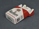 Pelnutrauks Marlboro. Eiropa. 4x6x10 cm