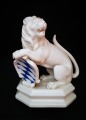 Porcelāna figūriņa Lauva ar Bavārijas vairogu. Nimfenburga.
