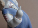 Dejotāja meitene, porcelāns, h 13 cm