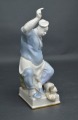 Porcelāna figūra Pavārs un kaķis. Polonskas mākslinieciskās keramikas rūpnīca. 1956-1970. 24,5 cm.
