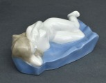 Porcelāna pelnutrauks ar plikni. Dānija. 18x8 cm.