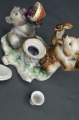 Porcelāna tintnīca Lācēni un medus. LFZ. PSRS. Autors E. Čarušins. 12x16 cm