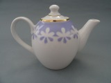 RPR - Tējkanna ar lilla ziediem, porcelāns, h 11,5 cm