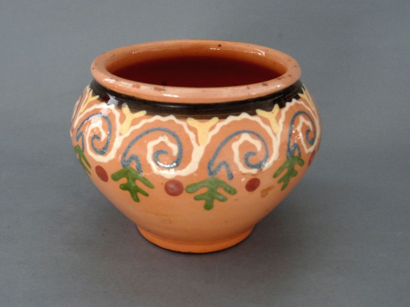 Kuznetsov porcelain