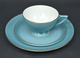 Kuznetsov porcelain trio. Blue glaze. Gilding. 6 cm, 15 cm, 19 cm.