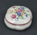 Porcelain dish with lid. Riga Ceramics Factory. 7x3.5 cm