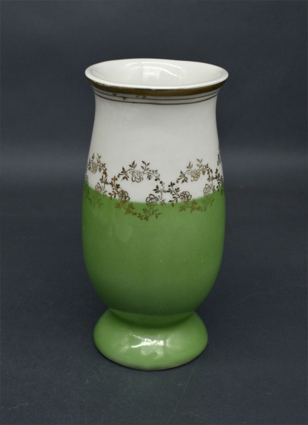 Riga porcelain vase, green with gold. 17.5 cm
