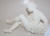Balerīna, porcelāns, 21x30x18 cm, 60s
