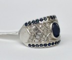 White gold cocktail ring with sapphire and diamonds. 585 proof. Size 18 mm. Weight 7.56 g