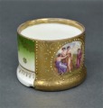 Gardner tasīte. Dekols, zeltījums. 7,5x6 cm. Bez zīmoga.