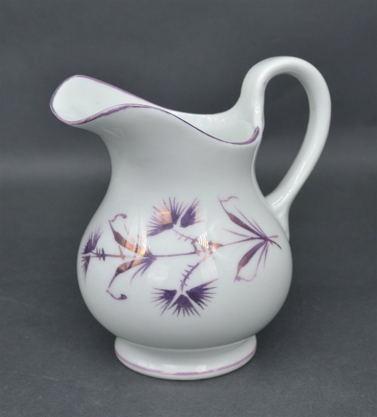 Kuzņecovs Krievijas impērija. Rīga.  Piena kanniņa. Augstums 14 cm