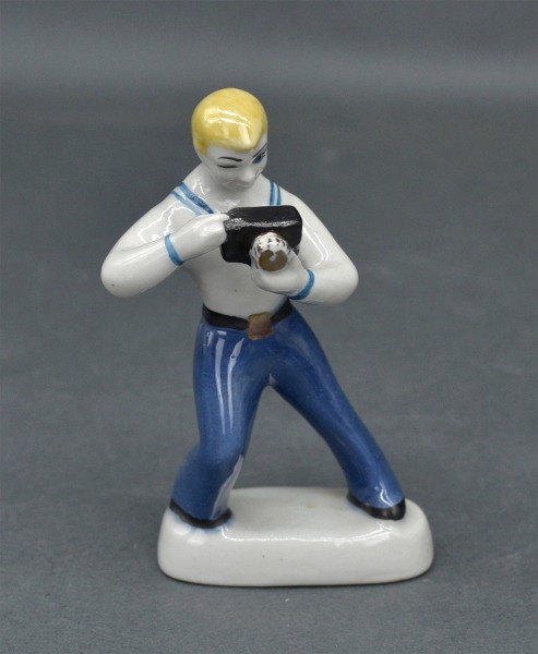 Porcelāna figūriņa Matrozis. 11 cm