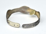 Silver bracelets with niello. 925 proof. 5.3x5.7 cm. Weight 14.79 g