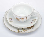 M.S. Kuzņecova rūpnīca, Rīga (Latvija) tējas trio. Porcelāns, dekols. d 9,8 cm, 15,2 cm un 18 cm