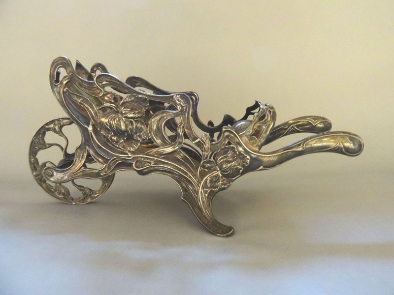 Bottle holder. Art Nouveau, h 18x38x15,5 cm