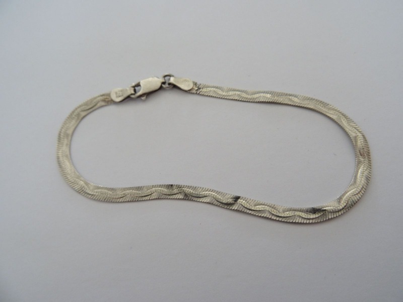 Серебряный браслет. Италия. 2,61 г. Проба 925.