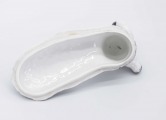 Sviesta trauks Auns. M.S. Kuzņecova rūpnīca, Krievijas imp. Dmitrovas fabrika. Porcelāns. 11x16x8 cm