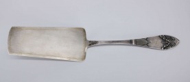 Cake server. 875 silver. Weight 77.6 g. 26.5 cm