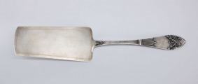 Tortes lāpstiņa. Sudrabs 875. Svars 77,6 g. 26,5 cm