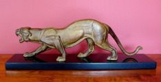 Panther. Metal, marble, 22x64,5x16 cm