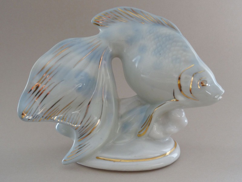 PFF Rīga - Zivis. 1950-60-tie gadi, porcelāns, h 13,2 cm