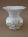 Jessen - Vase. Porcelain, h 12,5 cm