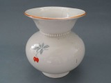 RKF - Vāze ar pīlādžiem, porcelāns, h 14,5 cm