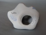 RPF - Meitene ar alus kausiem, porcelāns, h 14,5 cm