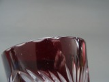 Iļģuciema stikla fabrika - Tumši sarkana slīpēta stikla vāze h 22 cm