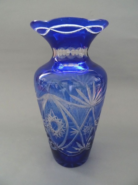Iļģuciema stikla fabrika - Zila vāze, slīpēts stikls, h 25 cm