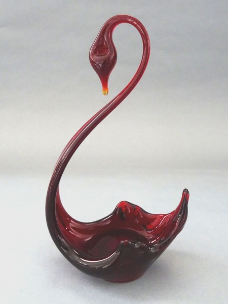 Līvanu glass factory - Swan, h 15 x 8.5 cm