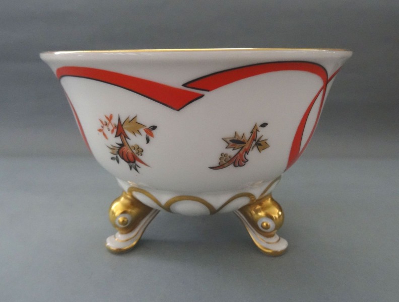 Art Deco konfekšu trauks, porcelāns, d 16 cm, h 10,5 cm