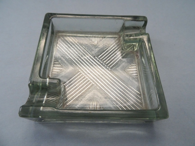 Iļģuciema stikla fabrika - Pelnu trauks, d 11 cm