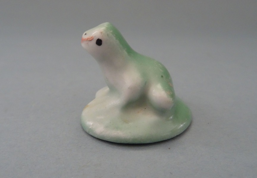 RPF - Frog, porcelain, h 2,5x3x2.8 cm