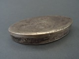 Серебряная пудреница, вес 46,8 г, 1843 г., 1,6x9,8x5,5 см