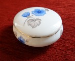 Kuzņecovs - Lādīte, porcelāns, d 8 cm